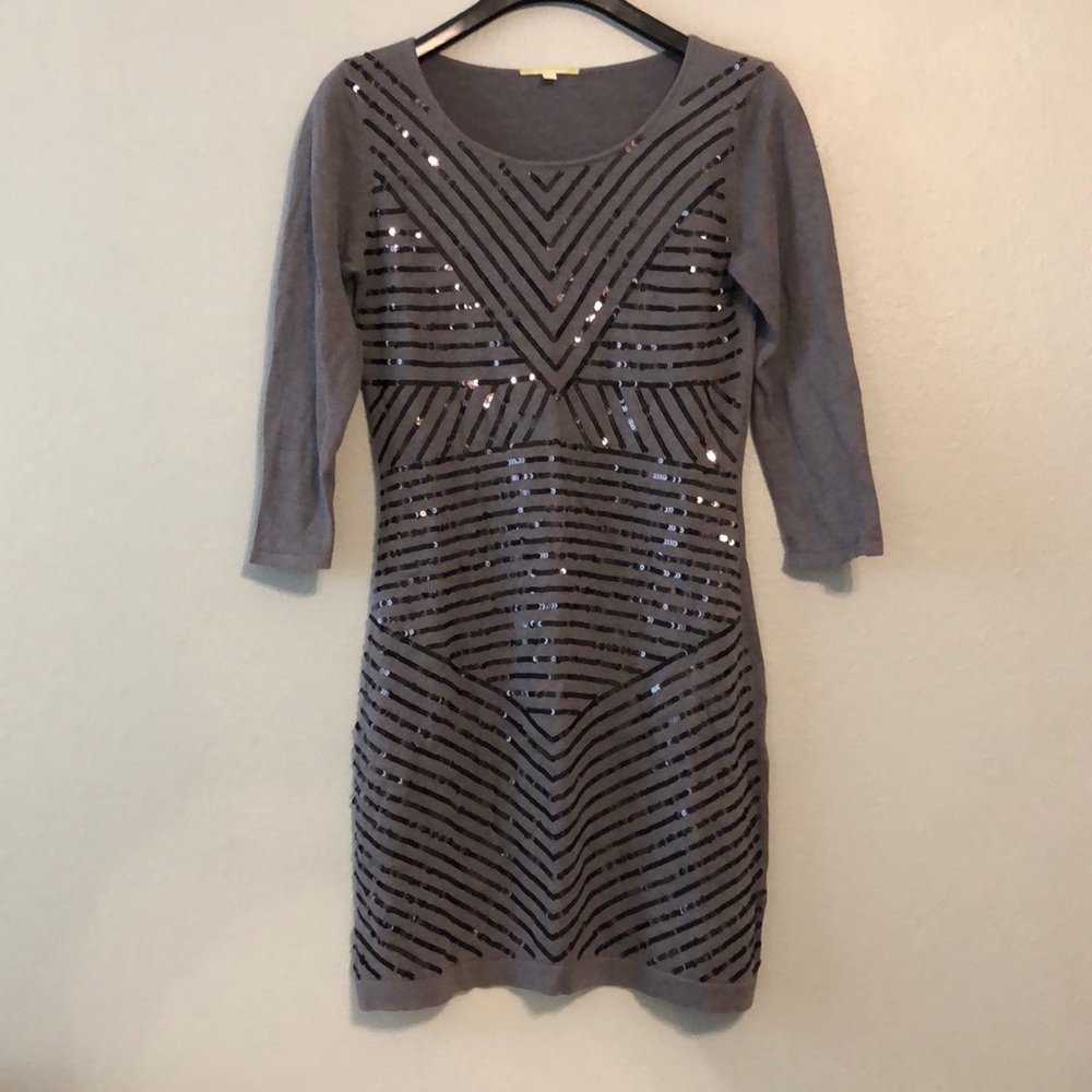 Gianni Bini gray w/ black sequin sweater dress S